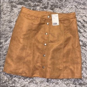 Cute and brand new summer and Fall skirt!